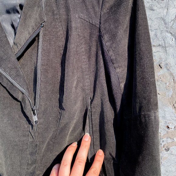 Helmut Lang Black Corduroy Zip Up Asymmetrical Moto Jacket Petite Designer - Picture 5 of 9